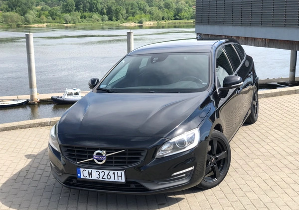 Volvo V60 cena 45900 przebieg: 285000, rok produkcji 2015 z Włocławek małe 667